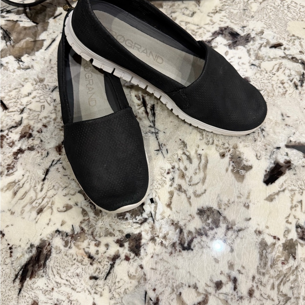 Cole Haan 11B Genuine Leather Women's Black Loafers-